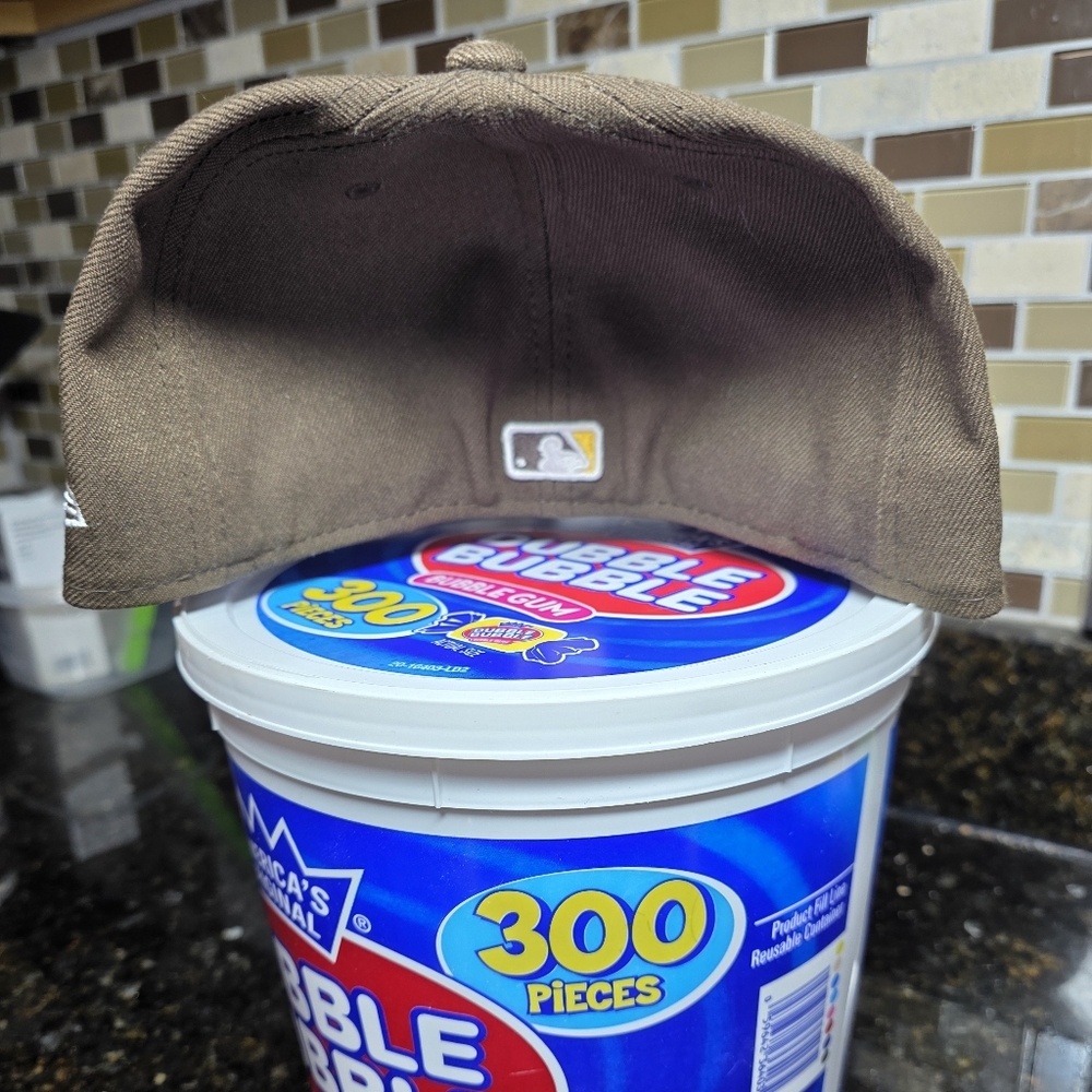 2024 MLB Seoul Series Korean/Hangul Logo SD Padres Fitted Hat 7 3/8 - Picture 3 of 5